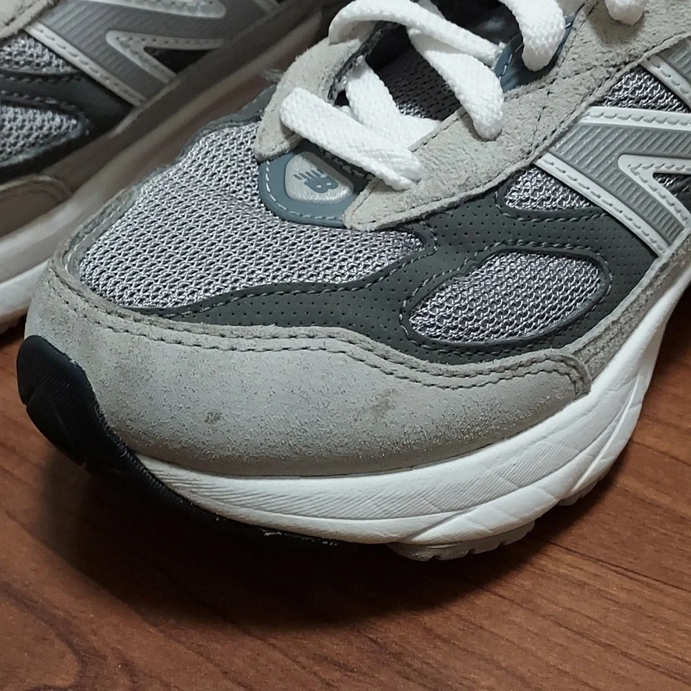 New Balance 990v6 Sneakers Boys Size 4 - Picture 6 of 11